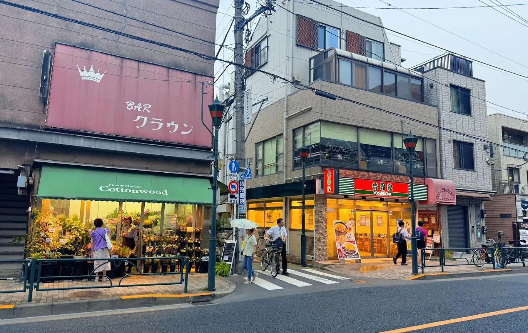 Lovetokyo Easy Access Nezu Sunset House 根津駅徒歩1分 2-4人 エレベーター 上野 谷中銀座 根津神社 東京大学 新宿 渋谷 銀座 築地 原宿近い